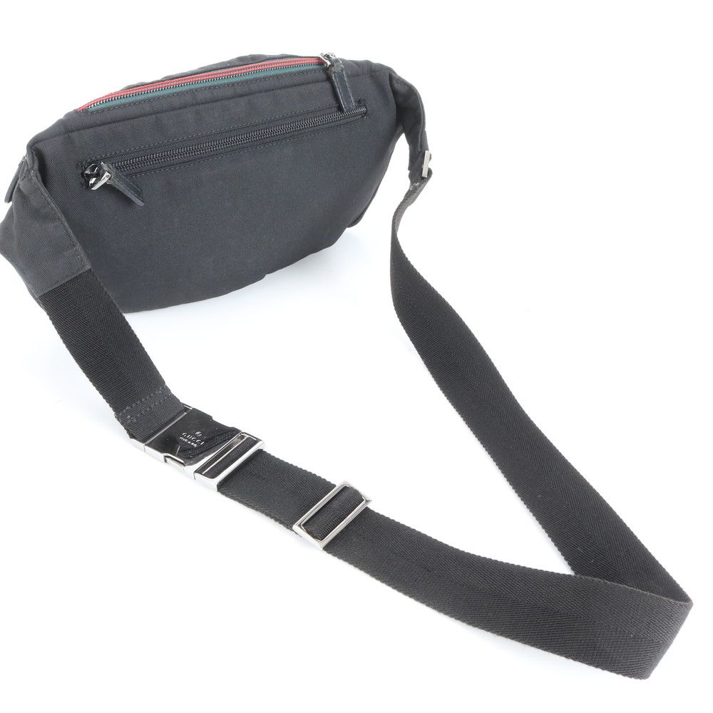 極美品 グッチ シェリー ライン レザー ボディバッグ 斜め掛け