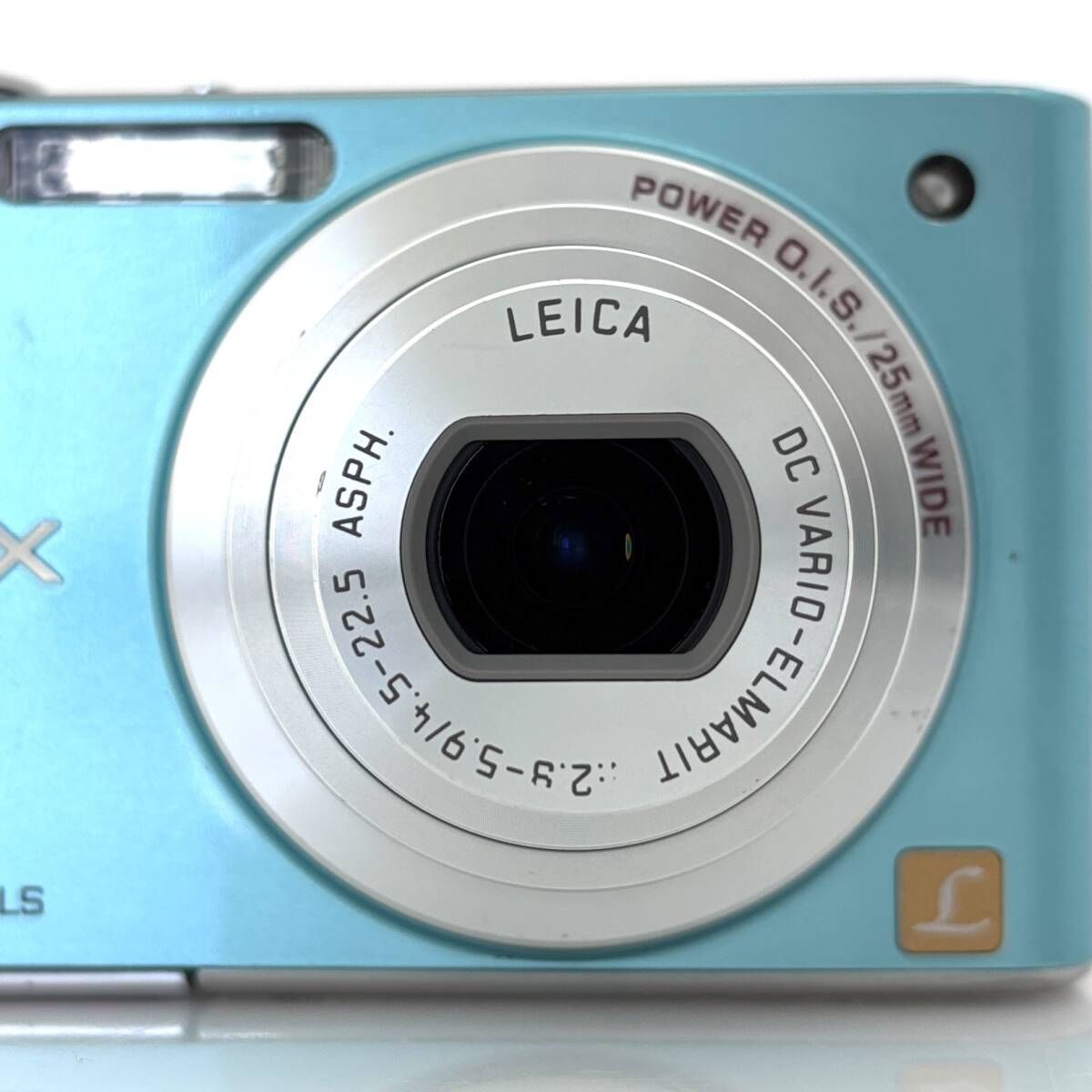 極薄のひっかき傷のようなものがある分お値引き価格【パナソニック