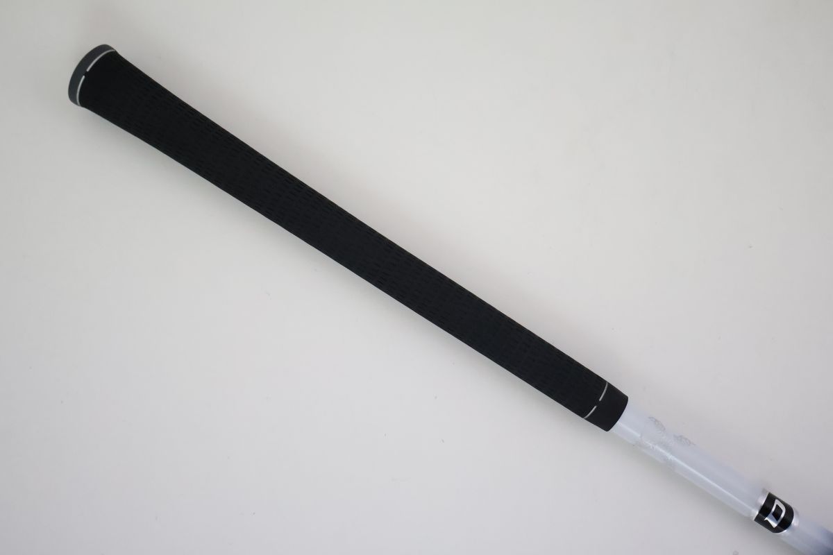 ○訳有激安！テーラーメイド ドライバー用スリーブ付き！三菱ケミカル