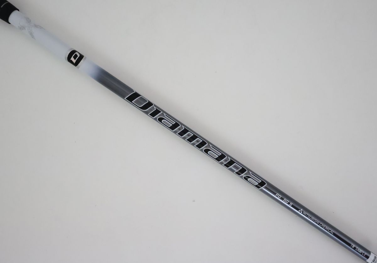 ○訳有激安！テーラーメイド ドライバー用スリーブ付き！三菱ケミカル