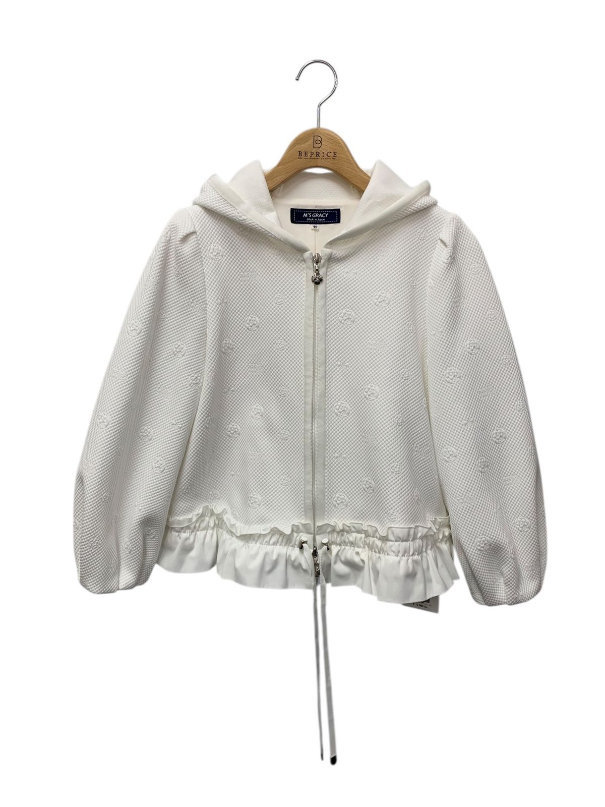 ☆新品同様試着のみ☆M's Gracy パーカー エムズグレイシー 38サイズ エムズグレイシー 214109 パーカー 36 ホワイト エンボス加工 花