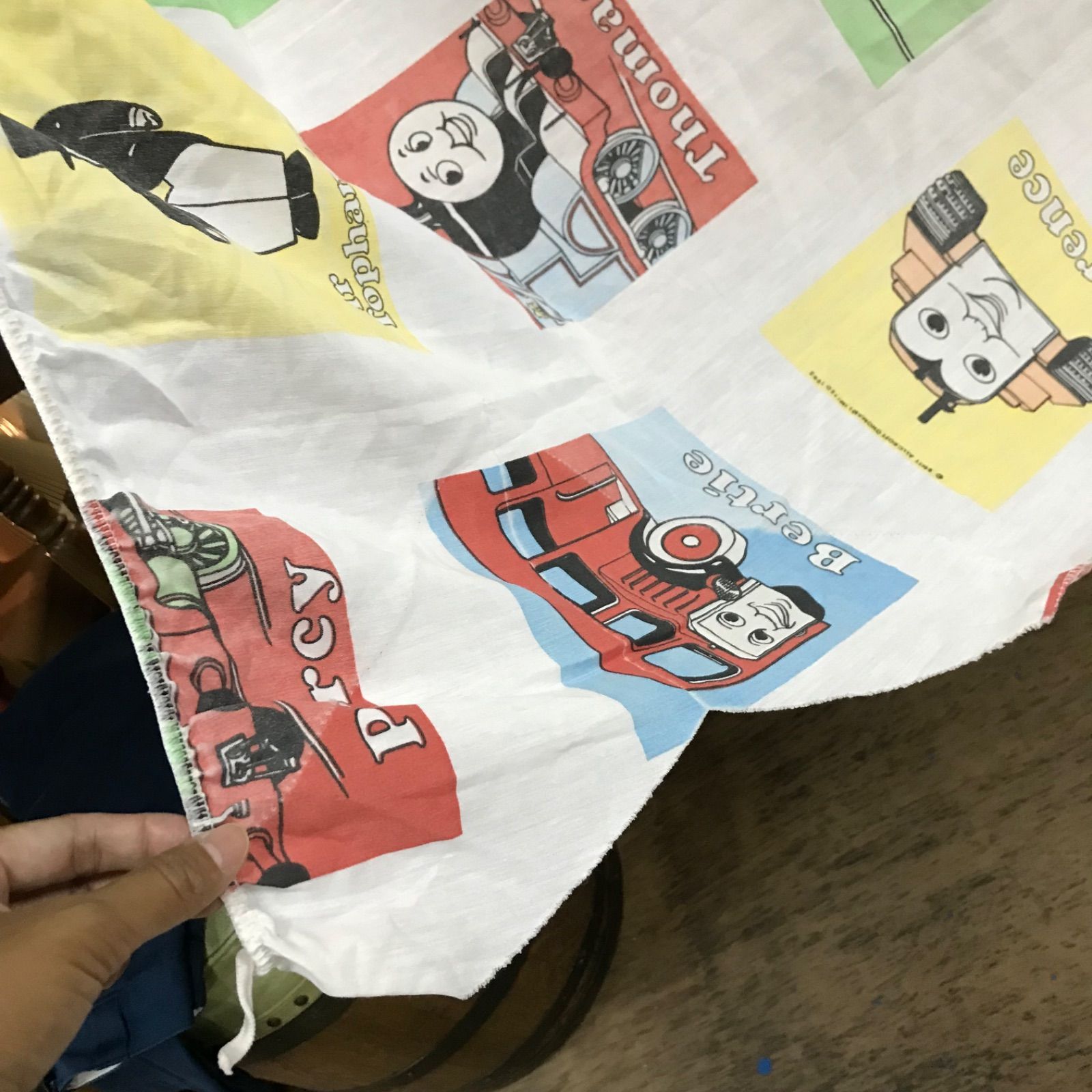 ヴィンテージシーツ 海外シーツ キャラクターシーツ ベッドシーツ 機関