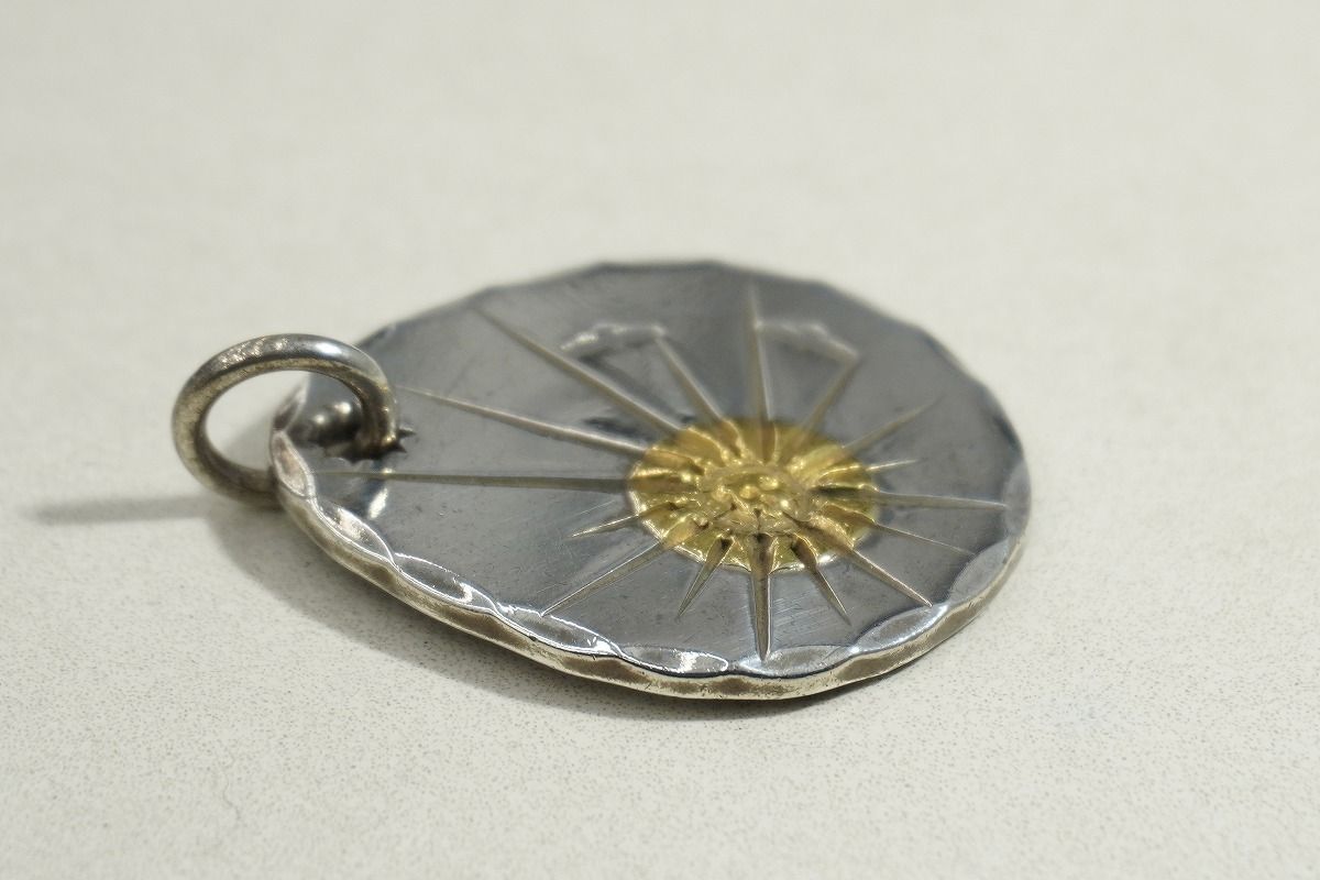 WING ROCK ウィングロック ウイングロック OLD 太陽 金メタル タタキ