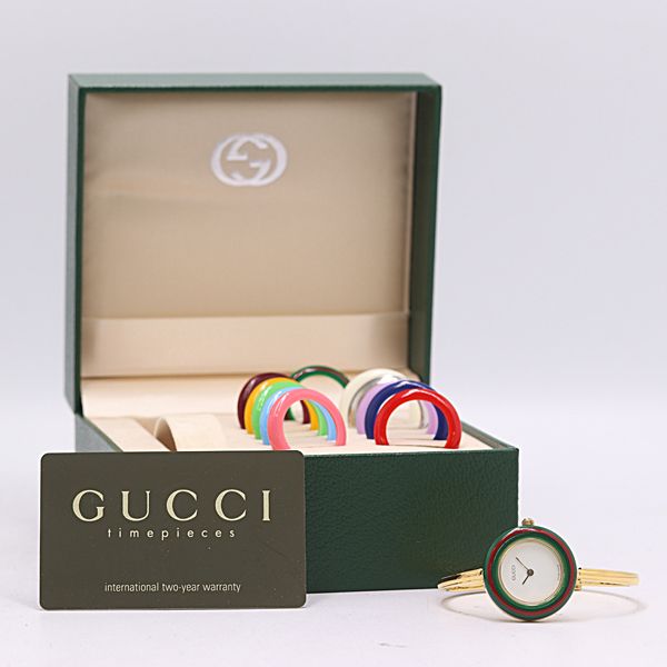 美品 稼働 箱/保付 グッチ チェンジベゼル 11/12.2 ホワイト文字盤 QZ