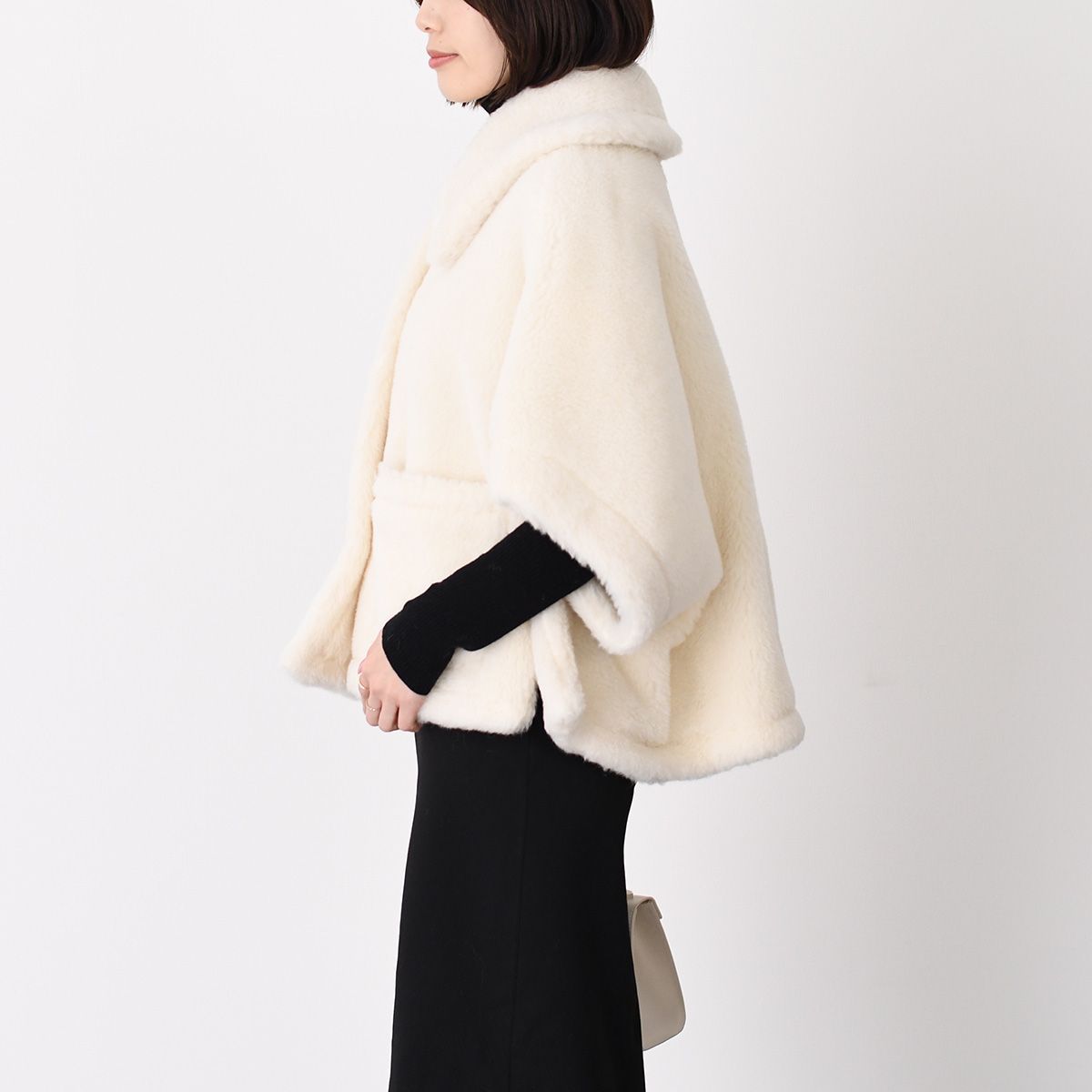 Max Mara マックスマーラ ポンチョ アウター NEWTERZO NEWTERZO1