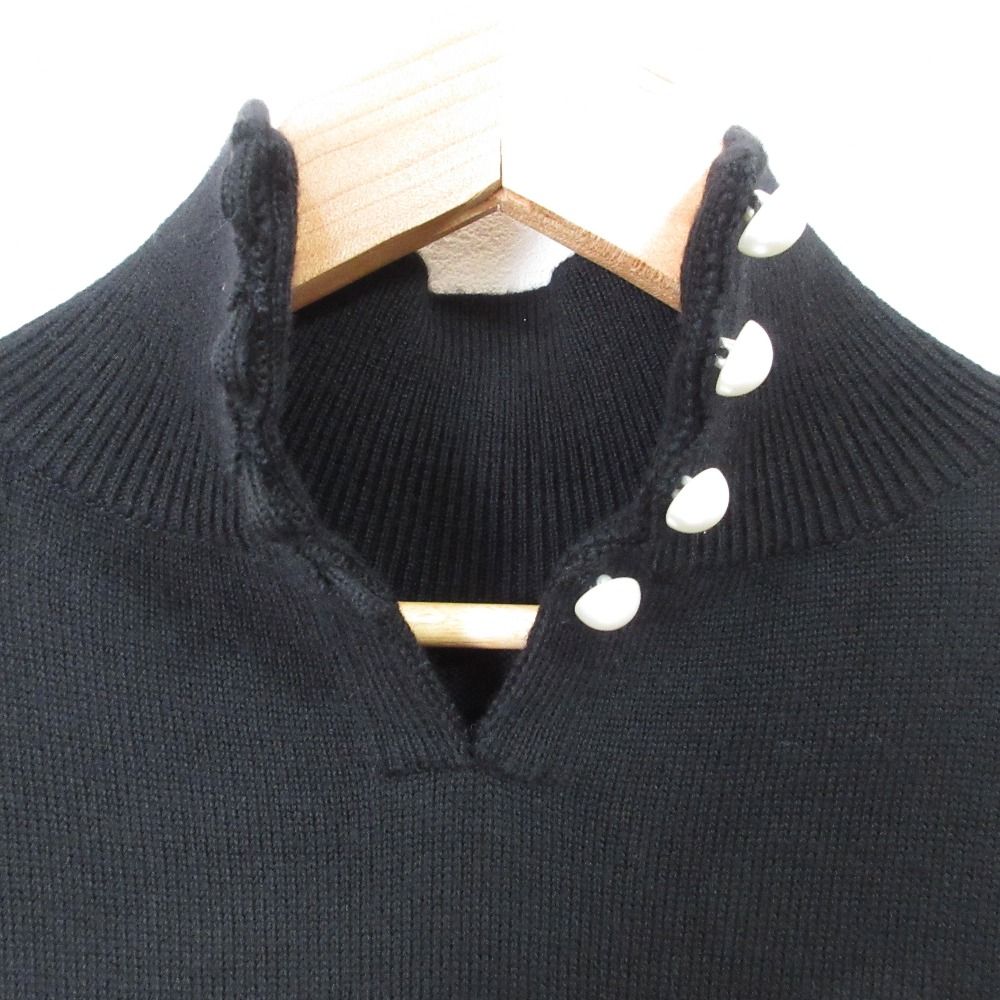 美品 Rene ルネ ベーシック パールボタン ハイネック ウール ニット