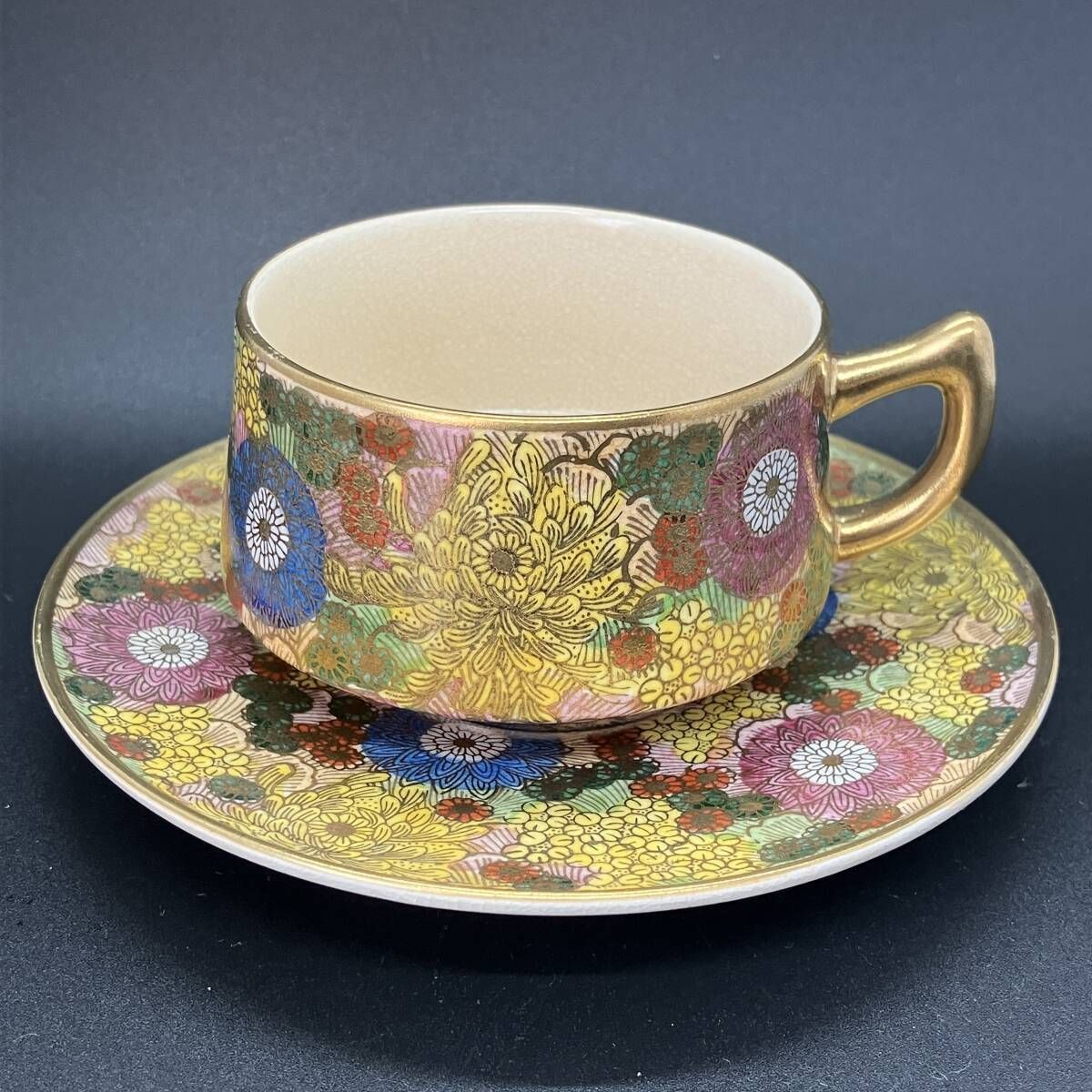 薩摩 金彩 菊花尽紋図 キャビネット カップ＆ソーサー 菊花文 英国