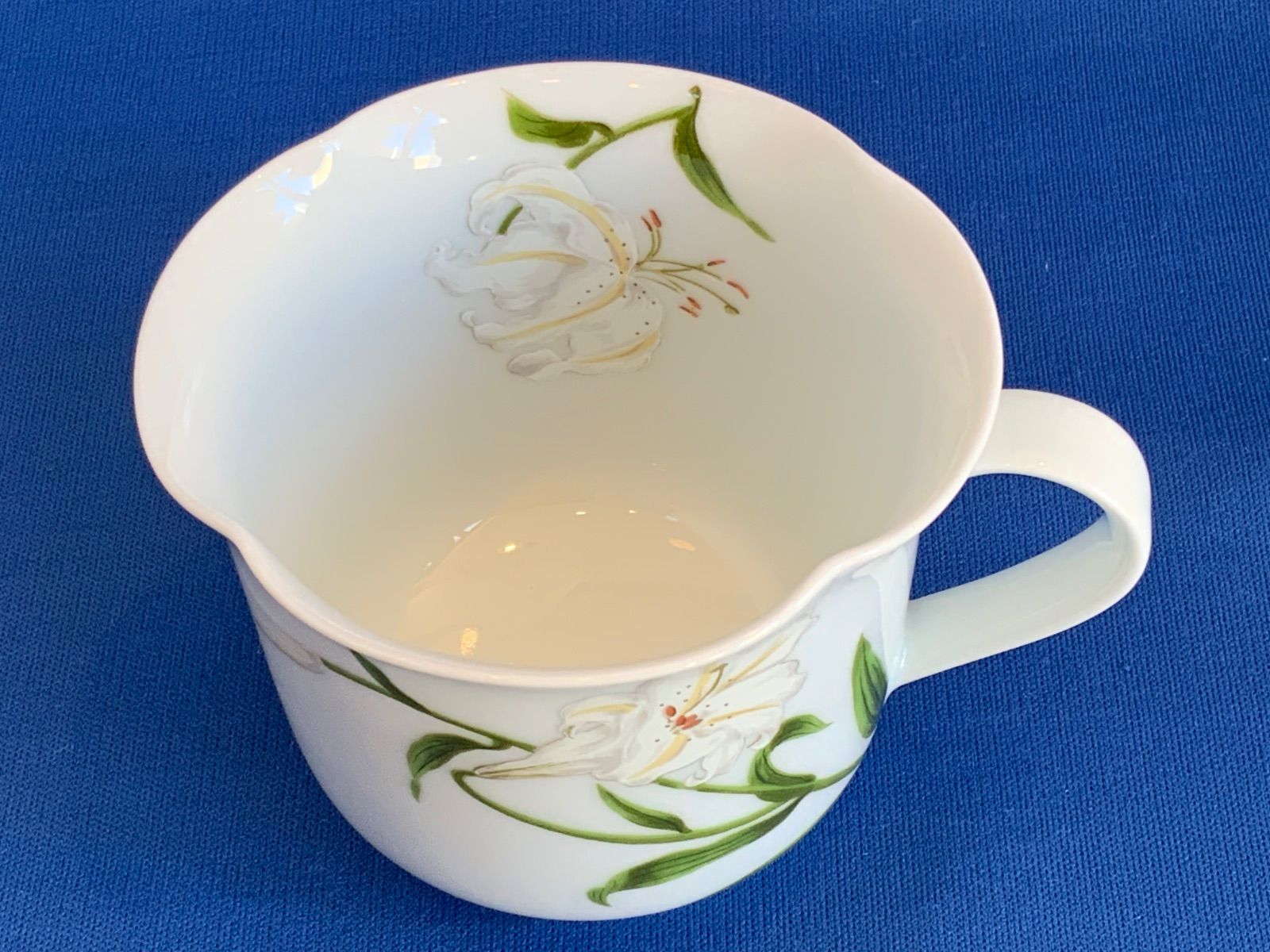 カップ-ソーサー