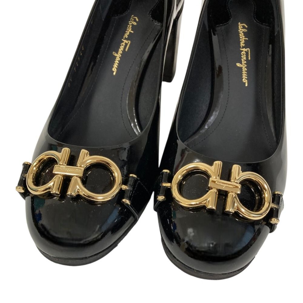 新品同様 Salvatore Ferragamo サルヴァトーレフェラガモ パテント