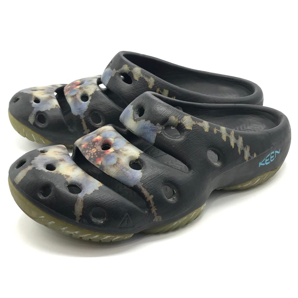 倉吉店】 中古 KEEN | キーン サンダル ヨギ 総柄 28cm 【127】 - メルカリ