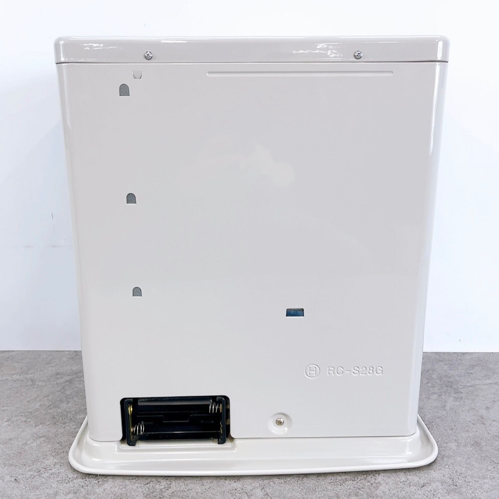 H-615 トヨトミ 石油ストーブ RC-S28G ホワイト 2016年製 動作品