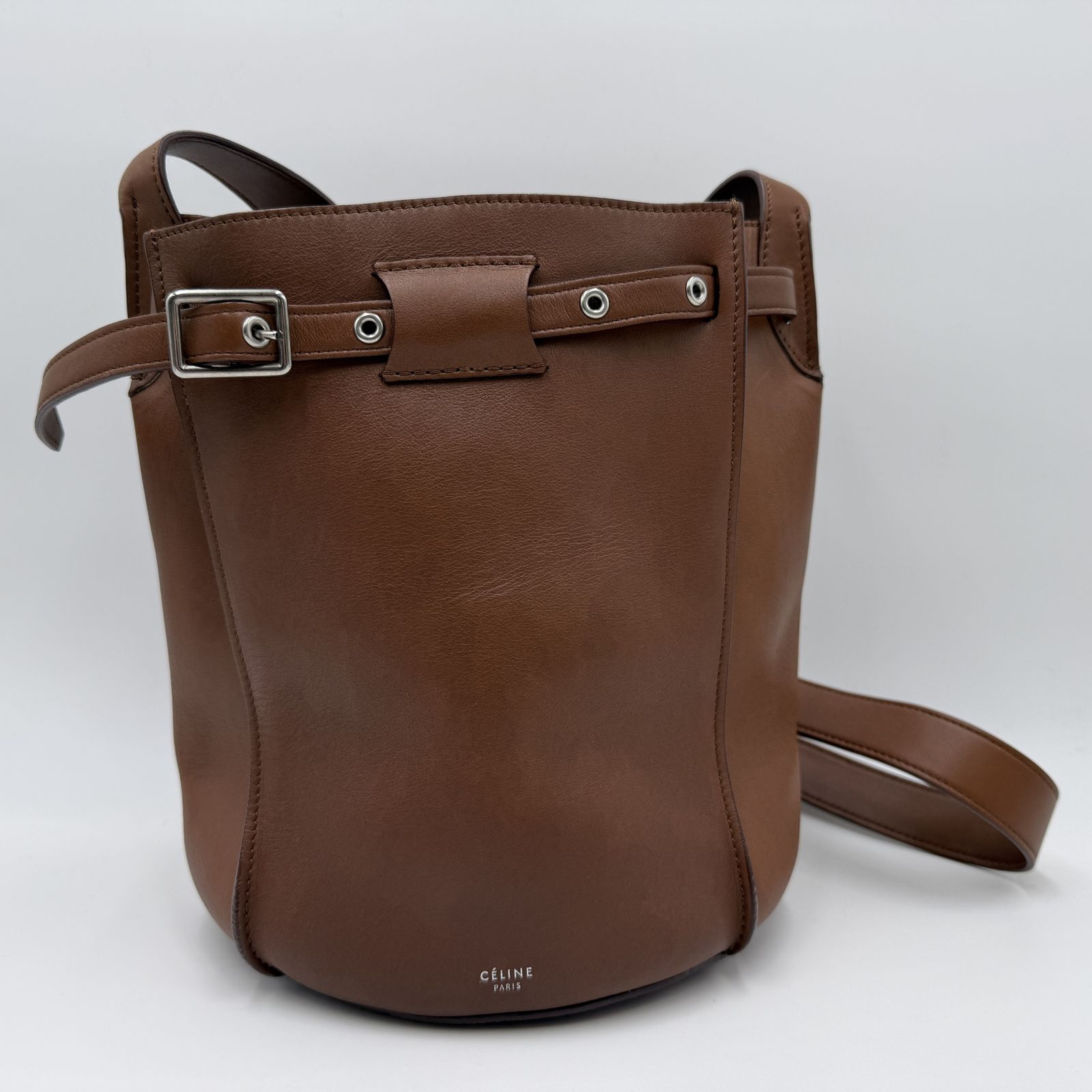 CELINE ブラウンレザー ショルダーバッグ CELINE（セリーヌ）ビッグバッグ バケット ショルダーバッグ ブラウン