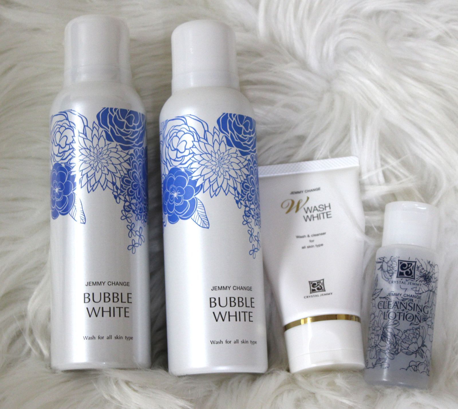 ジェミーチェンジ バブルホワイト洗顔料内容量150g中約9割程残ってい