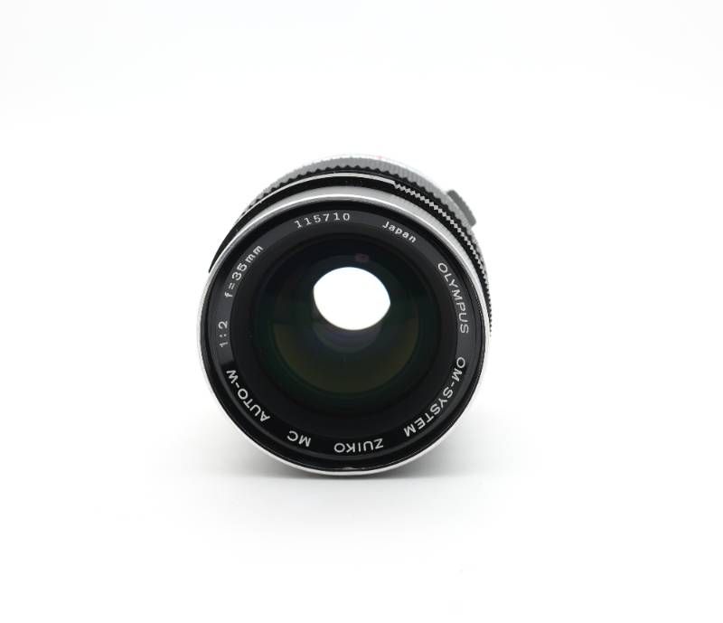 □完動品 OLYMPUS OM-SYSTEM ZUIKO MC AUTO-W 35mm F2 単焦点レンズ