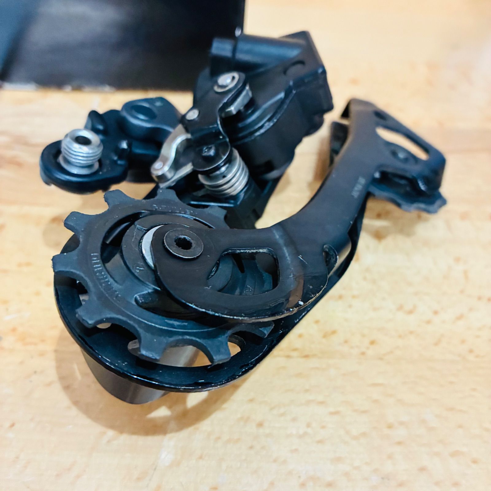 中古品】 アルテグラ Di2 RD-R8050 GS 11s リアディレイラー SHIMANO