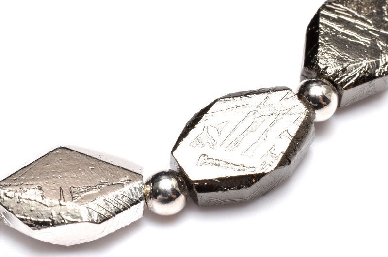 1点物】宇宙からの贈り物 メテオライト(アルタイ隕石) 10.5x8(丸玉3.5