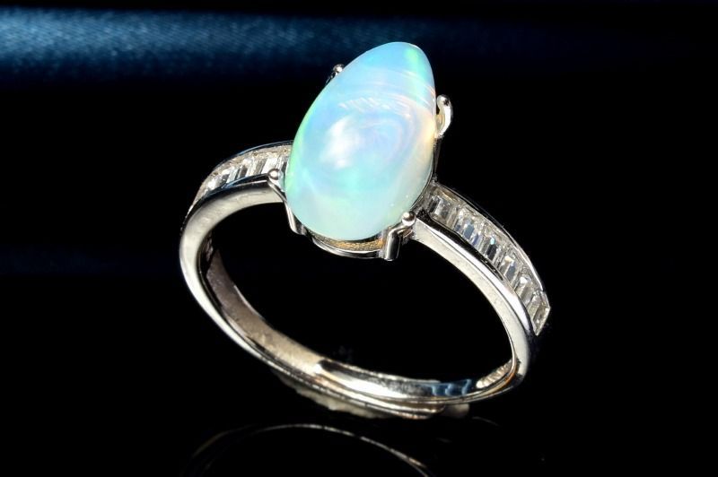 1点物】シルバー925◇虹色の遊色 プレシャスオパール 12x7mm ドロップ