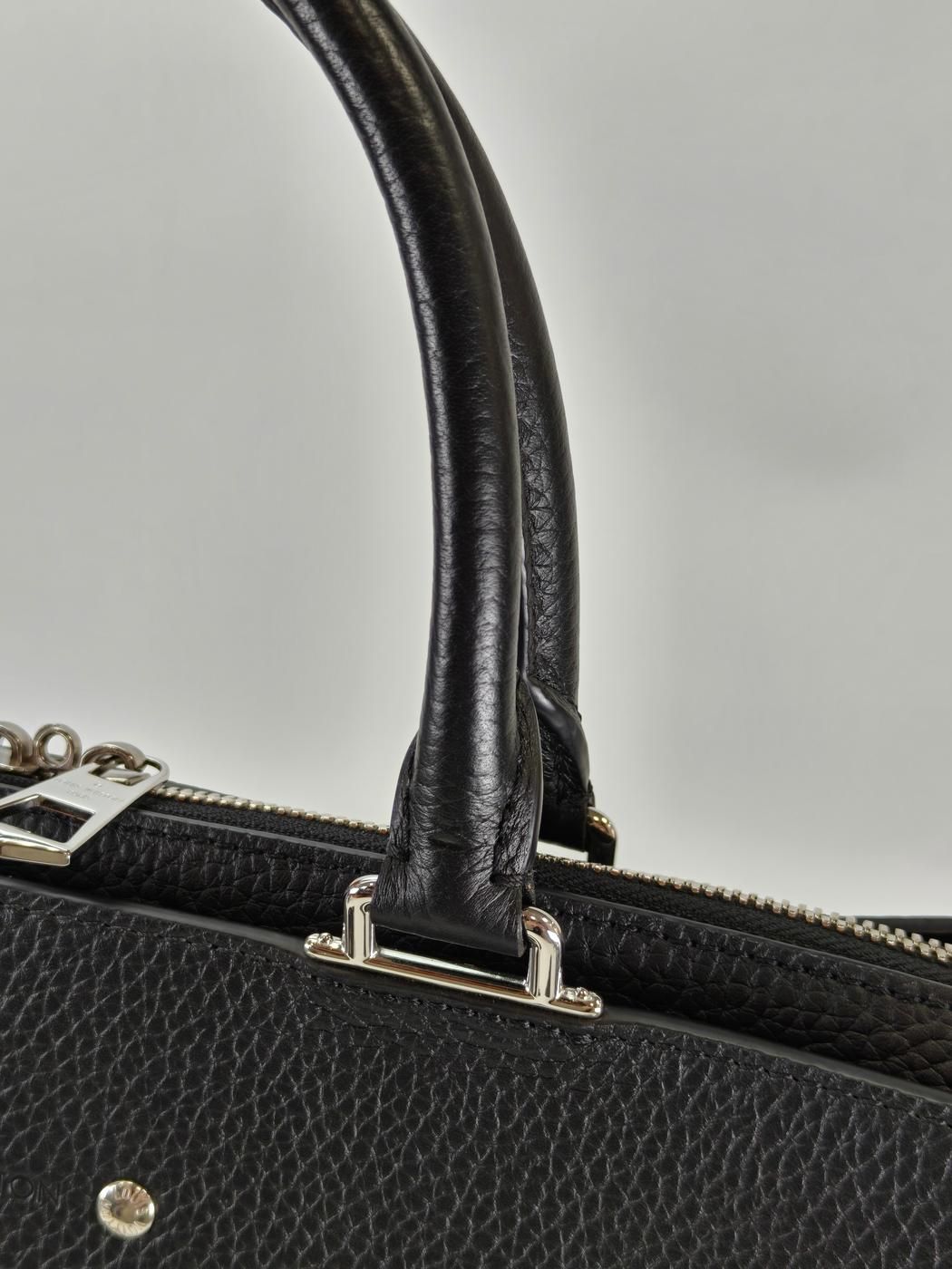 Louis Vuitton ルイヴィトン アルマンド ブリーフケース MM 2Way