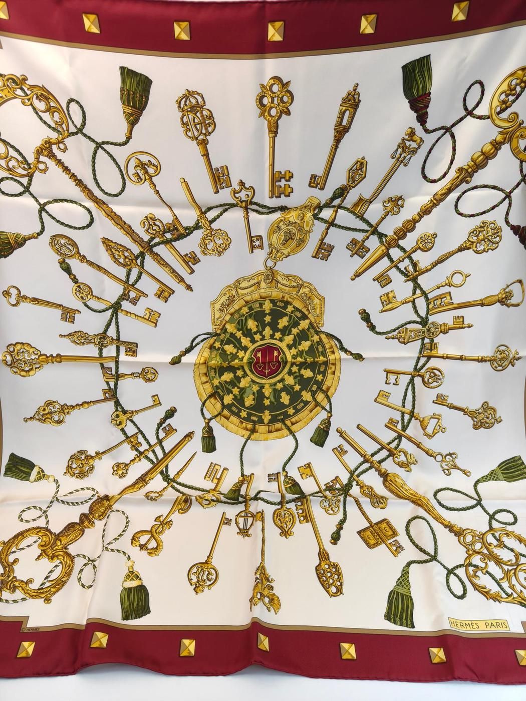 HERMES エルメス カレ90 LES CLES THE KEYS RARE 鍵柄 シルク スカーフ