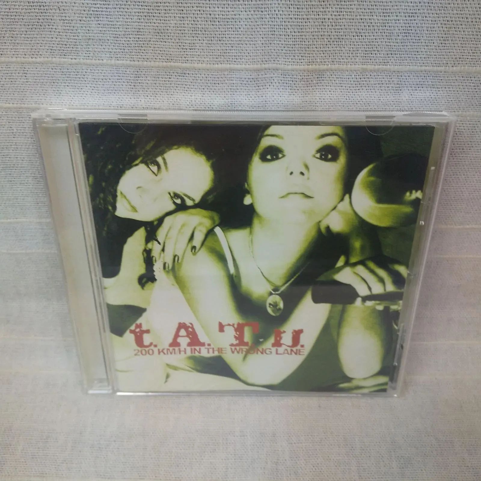 35-02475 200KM/H IN THE WRONG LANE t.A.T.u. レンタル落ち 中古 CD