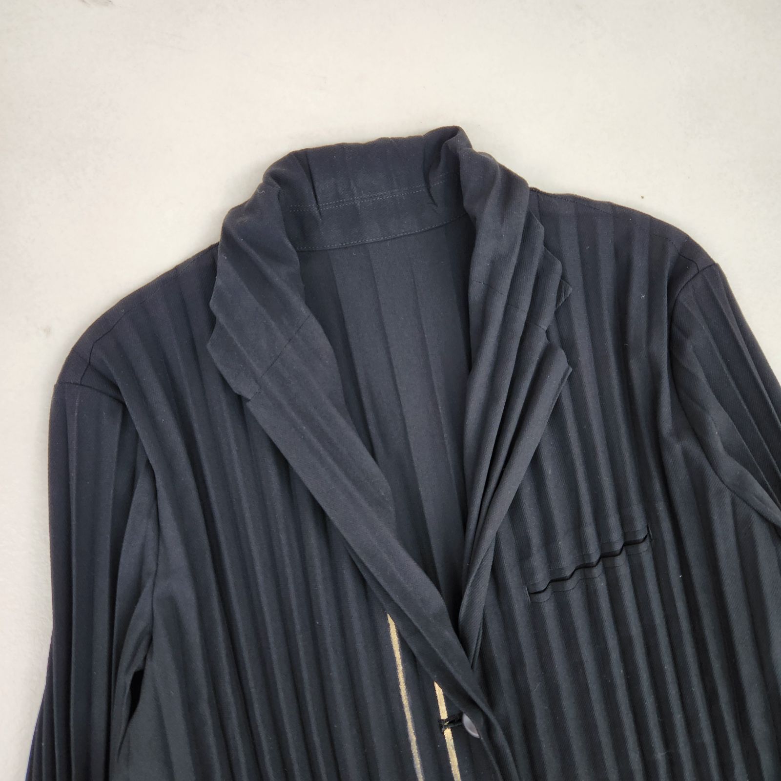 ISSEY MIYAKE ロングコート プリーツ ライン ブラック サイズ2 M相当