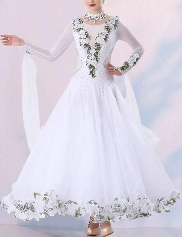 社交ダンスドレス モダンダンス　刺繍 キラキラ　ホワイト オーダーメイド 新品・未使用】 社交ダンスドレス モダンダンス 刺繍 キラキラ