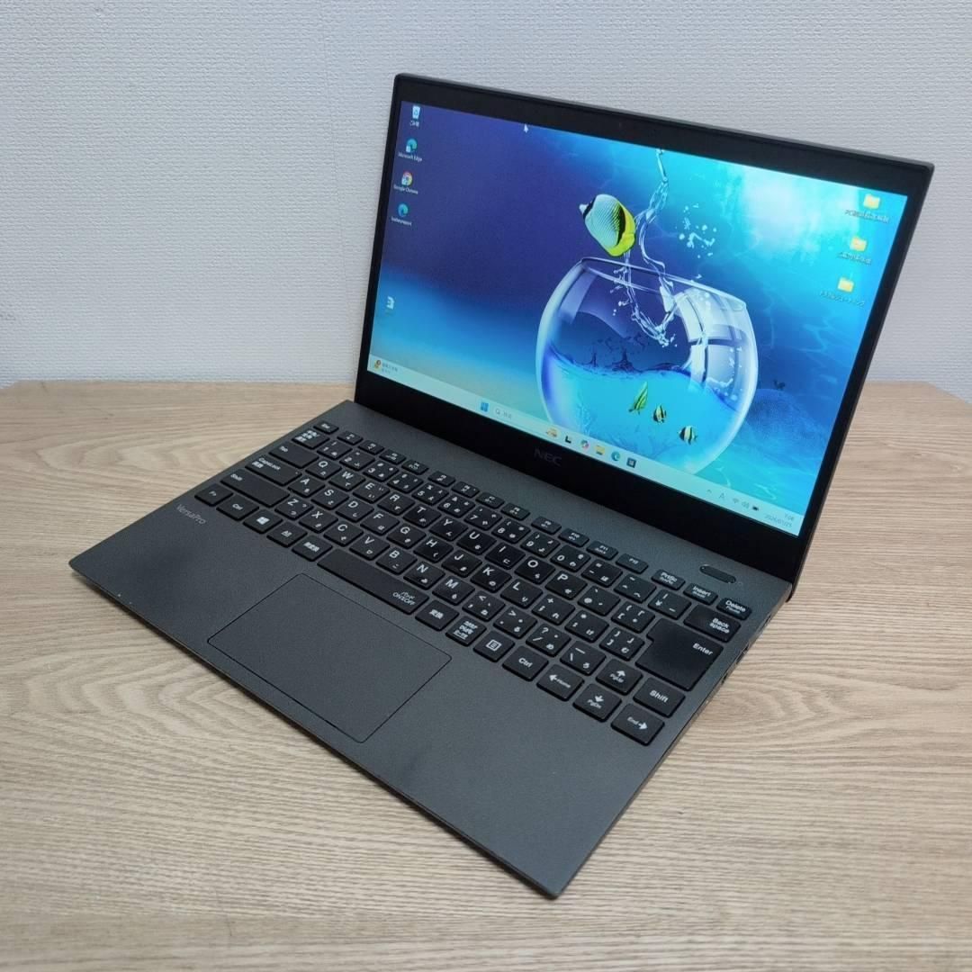 パワフルモデル❗ 10世代 Core i7 NEC メモリ16GB 256GB Office付き