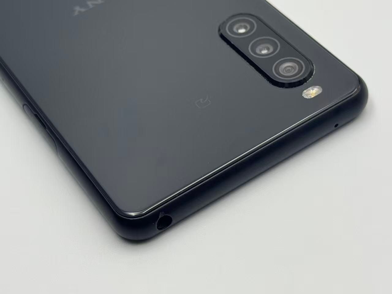 中古B】Xperia 10 II SO-41A ブラック SIMフリー 白ロム - メルカリ