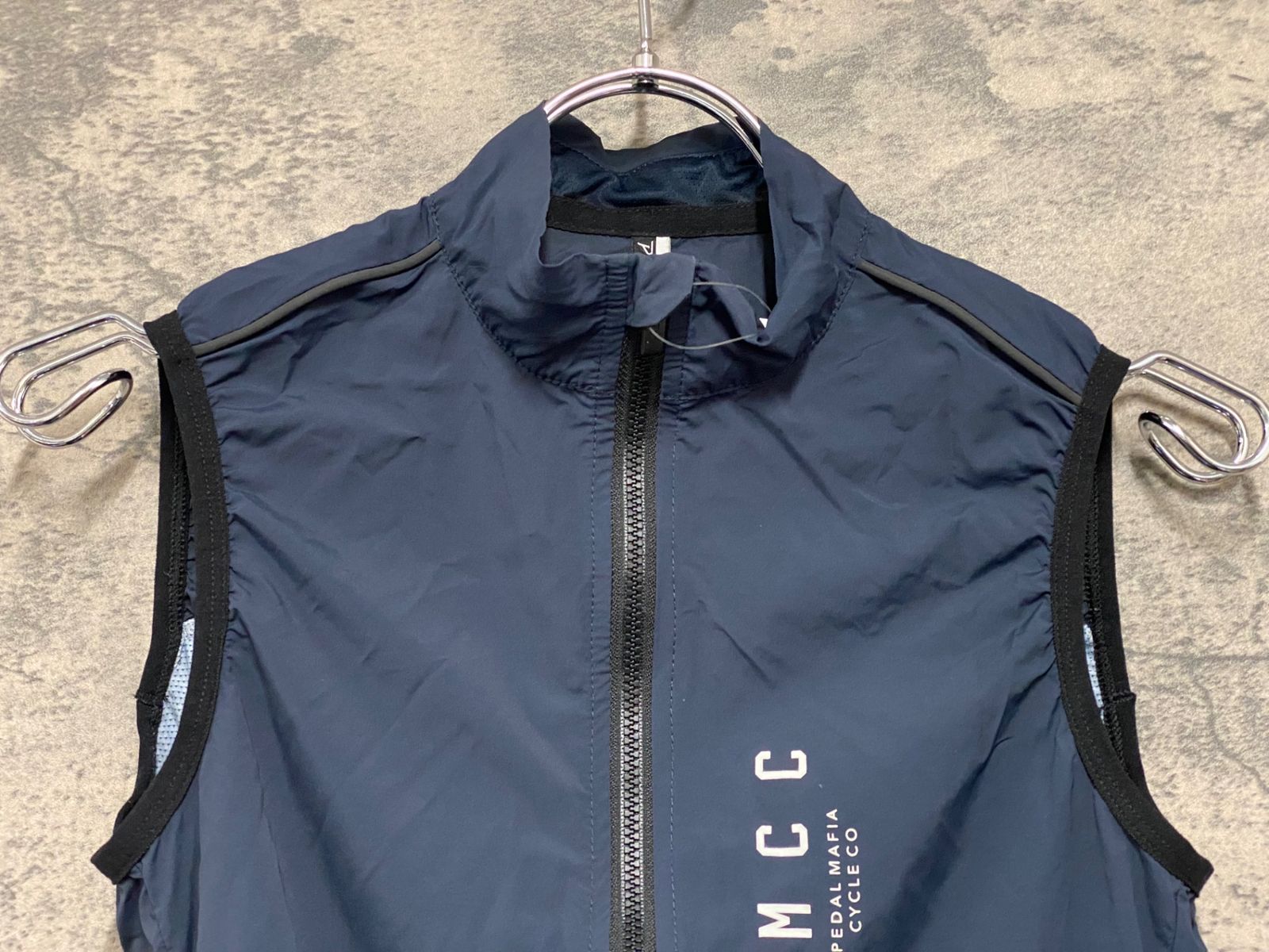 JV178 ペダルマフィア Pedal Mafia PMCC ジレ サイクルベスト 濃紺 2XS