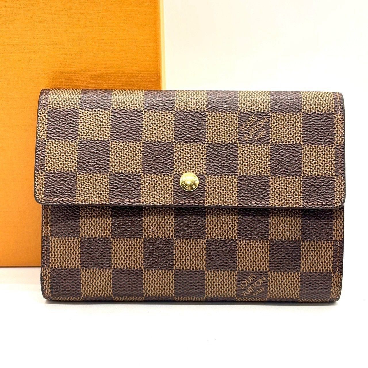 暮らしが整う、定番】 LOUIS VUITTON 三つ折り財布 ダミエ ポルト