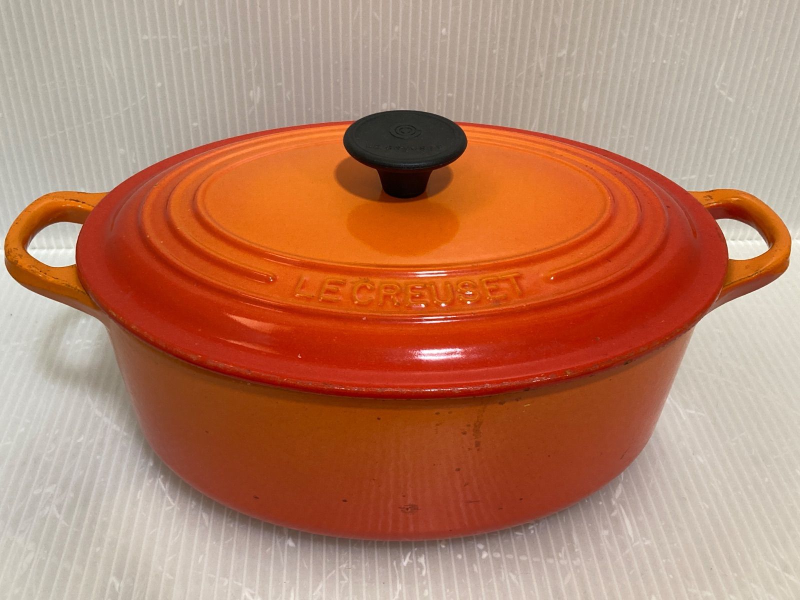 未使用中古 ル・クルーゼ ココット・オーバル レッド系色 23cm 2.6 