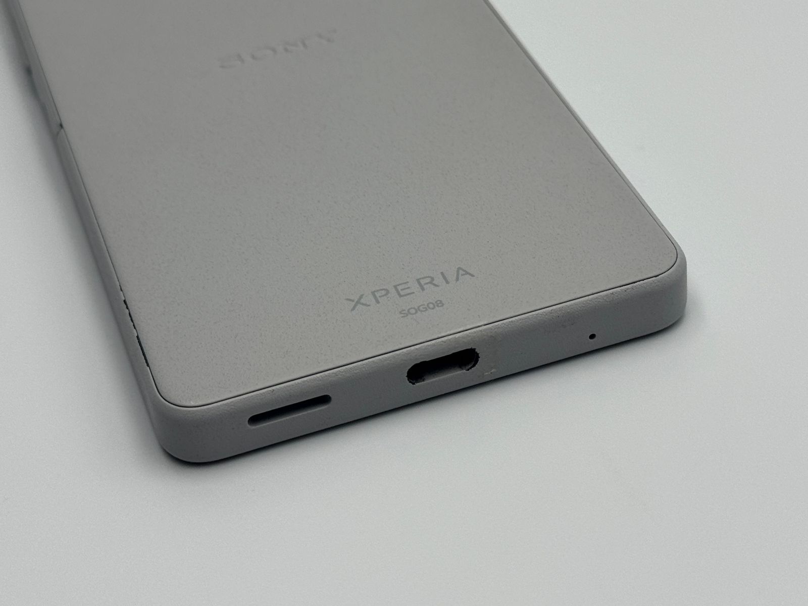 中古B】Xperia Ace III SOG08 グレー SIMフリー 白ロム - メルカリ