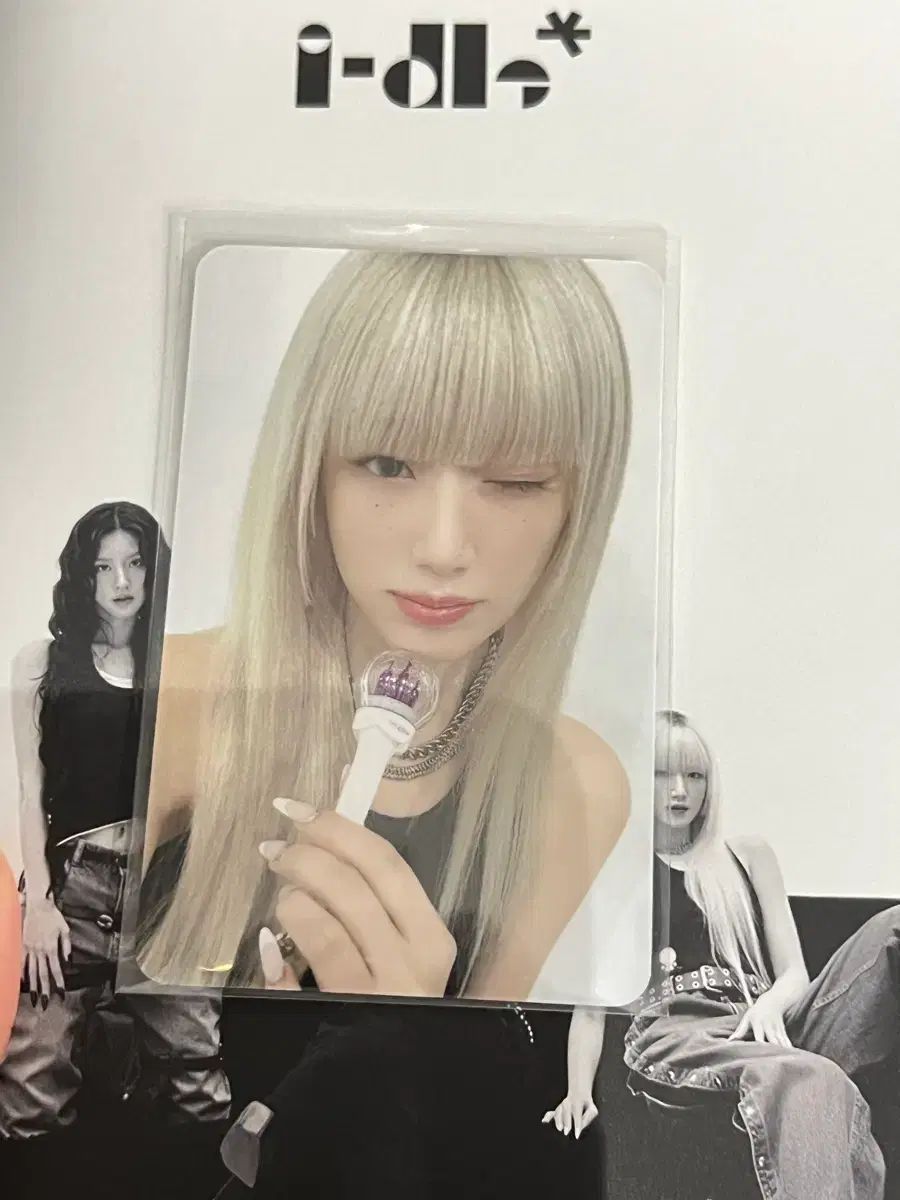 アイドゥル シュファ 公開番組 サノク トレカ MONO i-dle shuhua wts