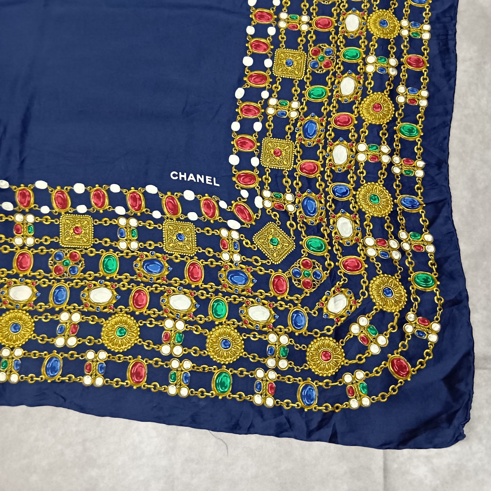 CHANEL シャネル スカーフ ジュエル 宝石 ネイビー - メルカリ