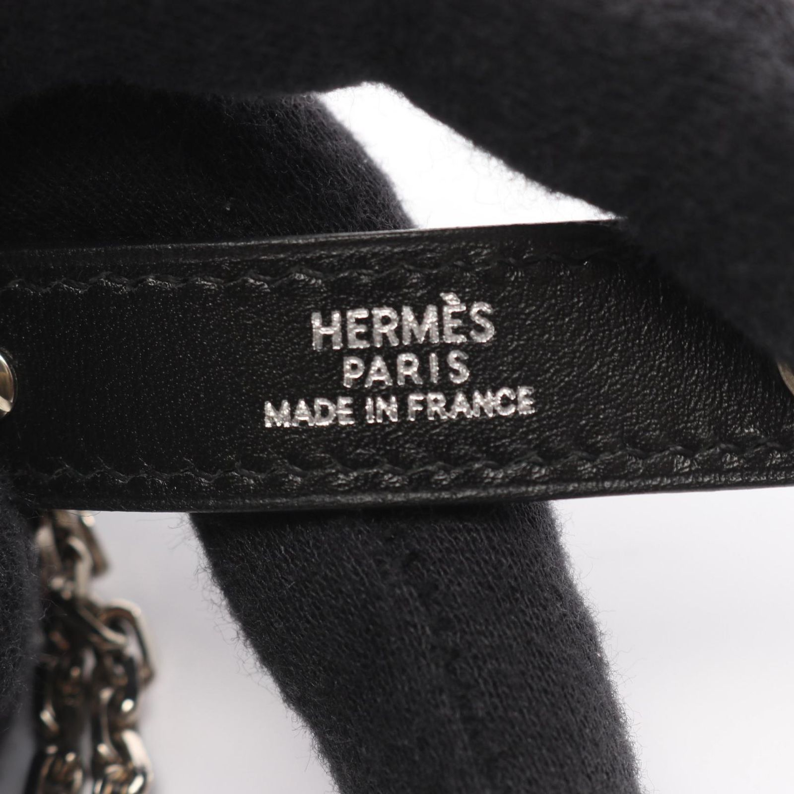 エルメス HERMES チャーム ノマド レザー グローブホルダー レディース