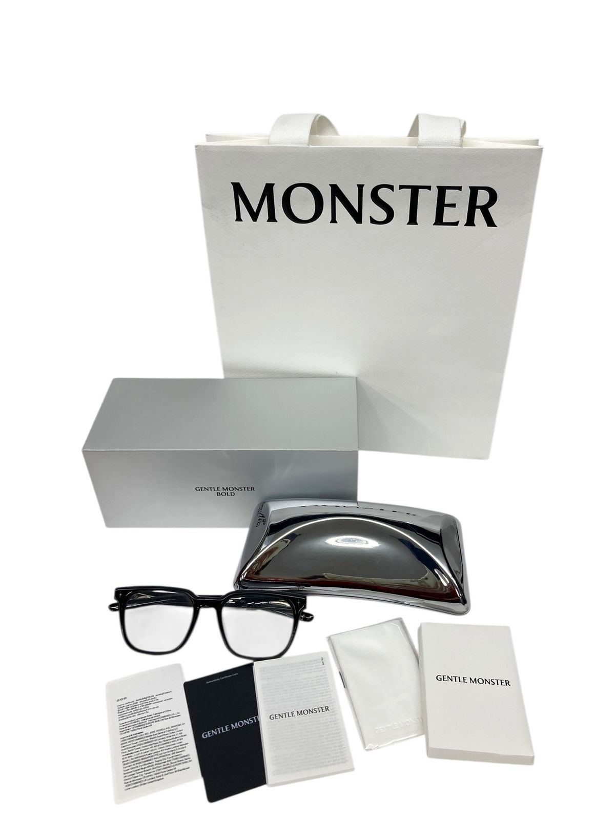 GENTLE MONSTER (ジェントルモンスター) BOLD Ojo 01 UV 99.9%カット