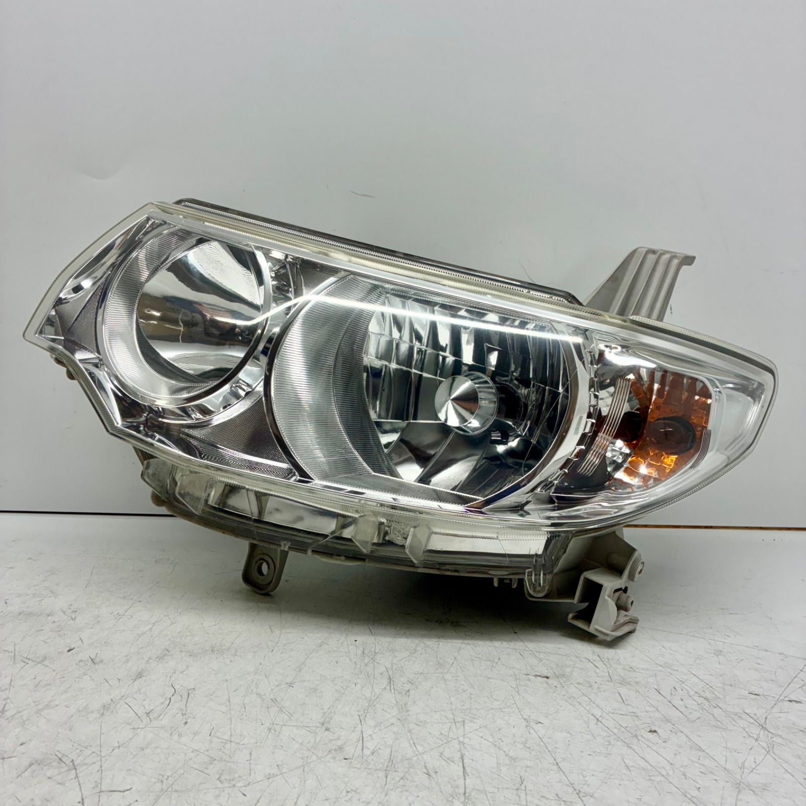 美品レンズコーティング済み タントカスタム L375S HID ヘッドライト左右 美品【コーティング済】L375S L385S タント カスタム ヘッドライト