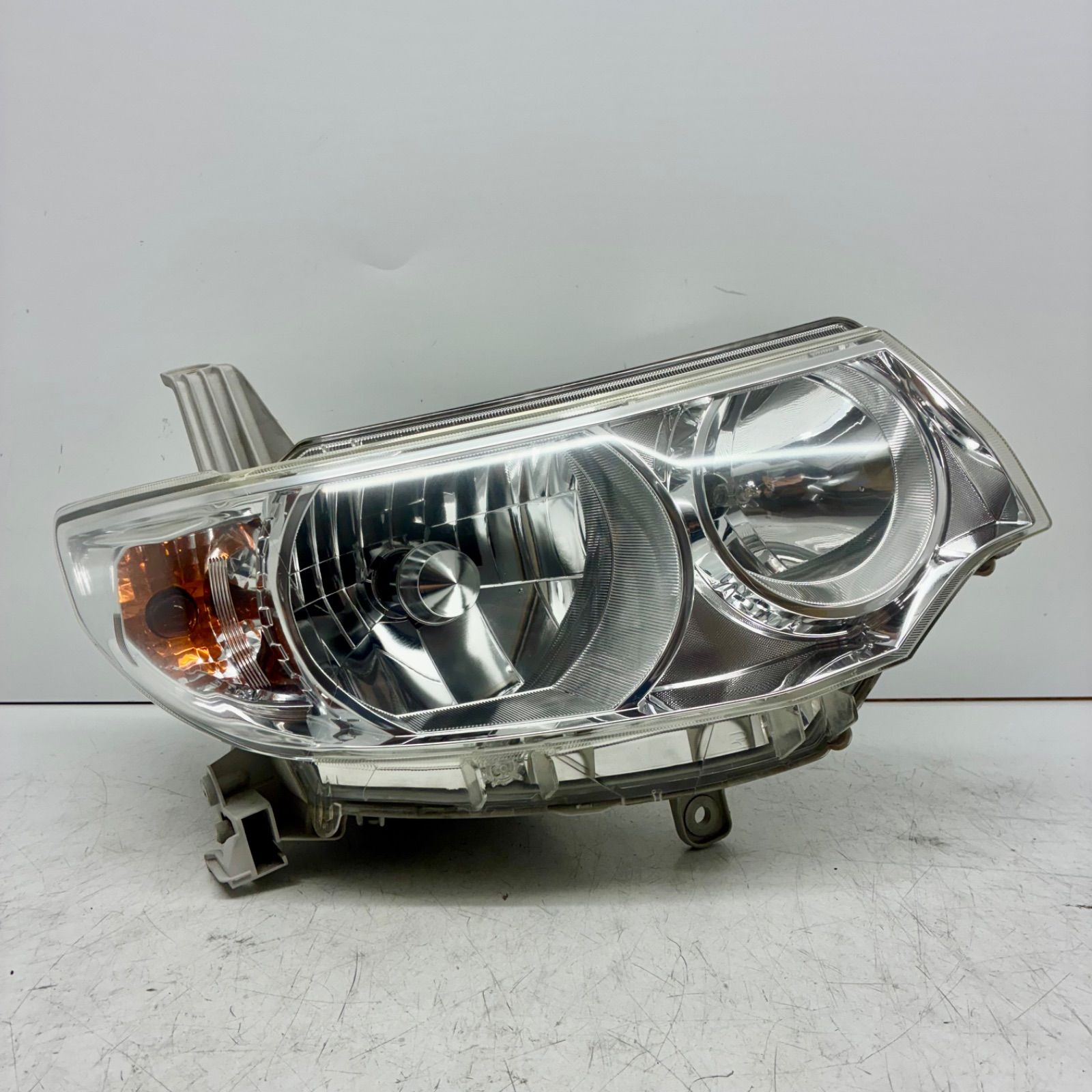 美品レンズコーティング済み タントカスタム L375S HID ヘッドライト左右 美品【コーティング済】L375S L385S タント カスタム ヘッドライト