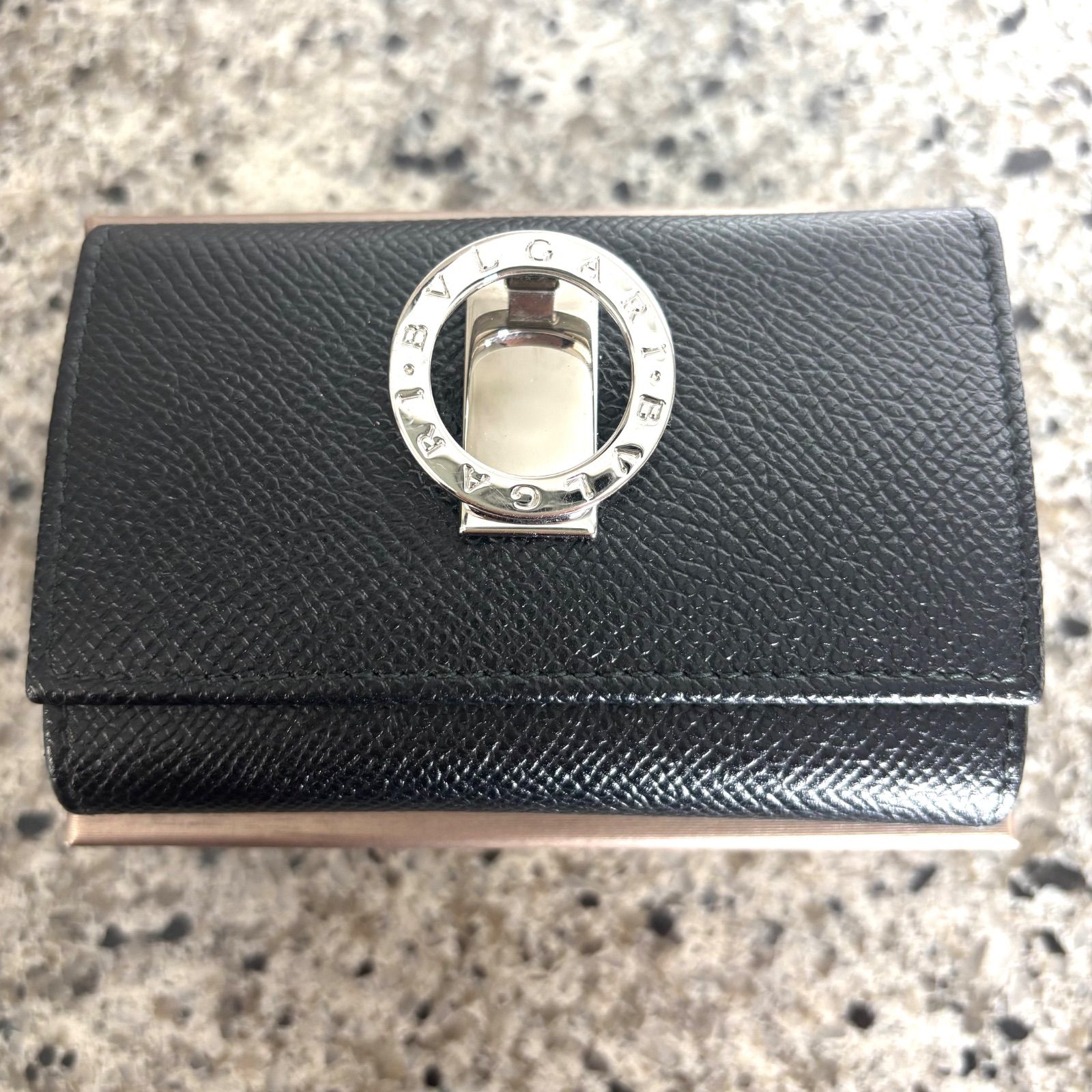 未使用品　箱付き　BVLGARI ブルガリ　キーケース　サークル金具　ブラック 未使用】BVLGARI ブルガリ ブラック レザー 6連キーケース 黒 箱付き