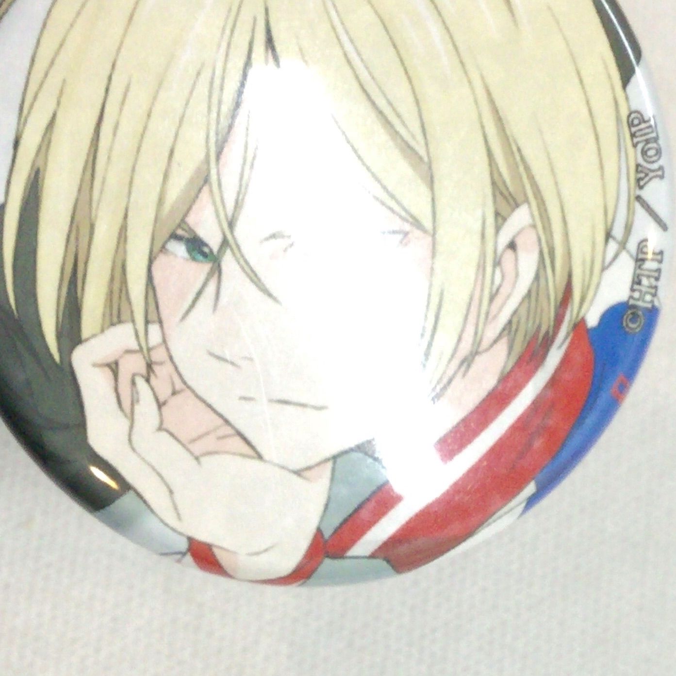 ユーリ on ICE ユーリ・プリセツキー 缶バッジ - メルカリ