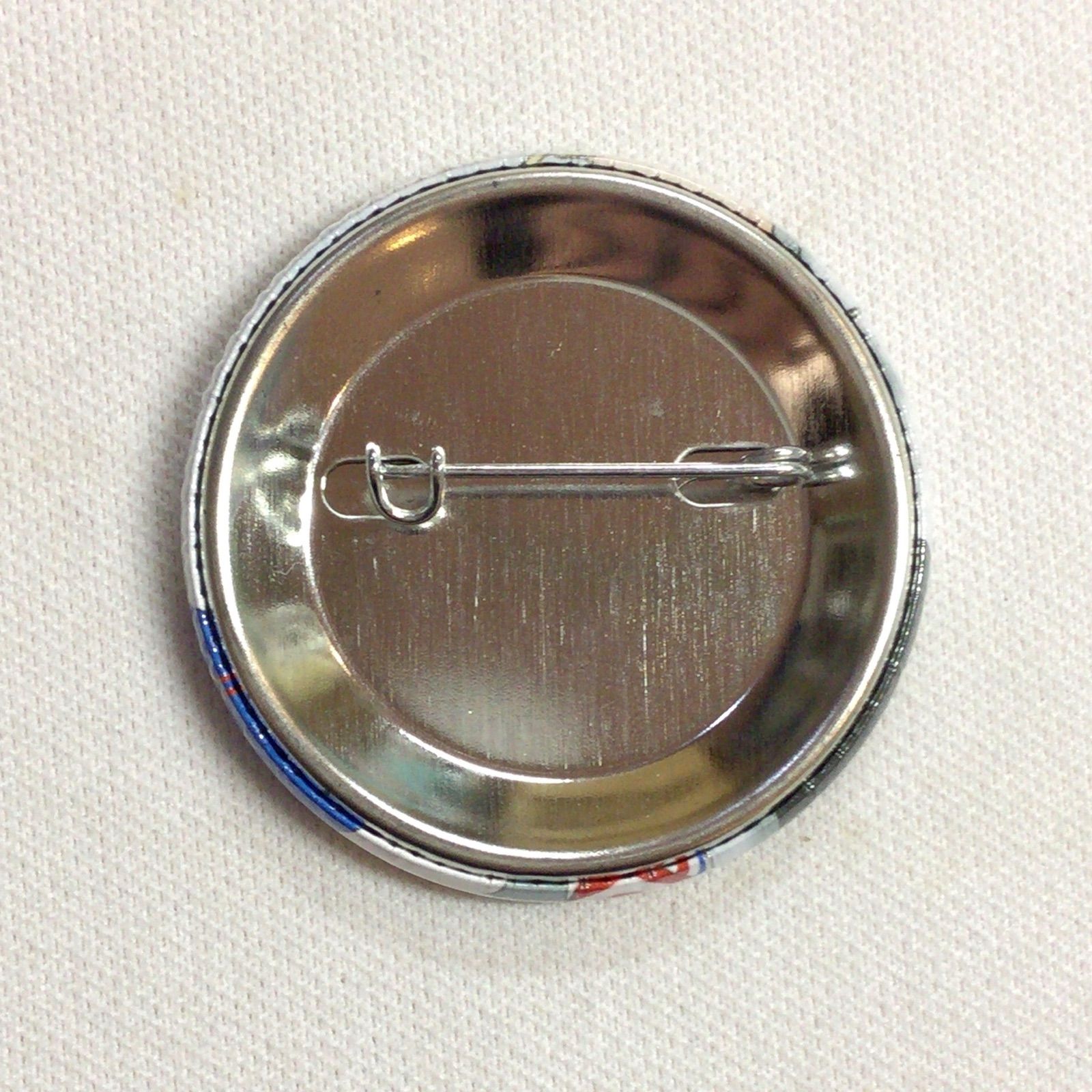 ユーリ on ICE ユーリ・プリセツキー 缶バッジ - メルカリ