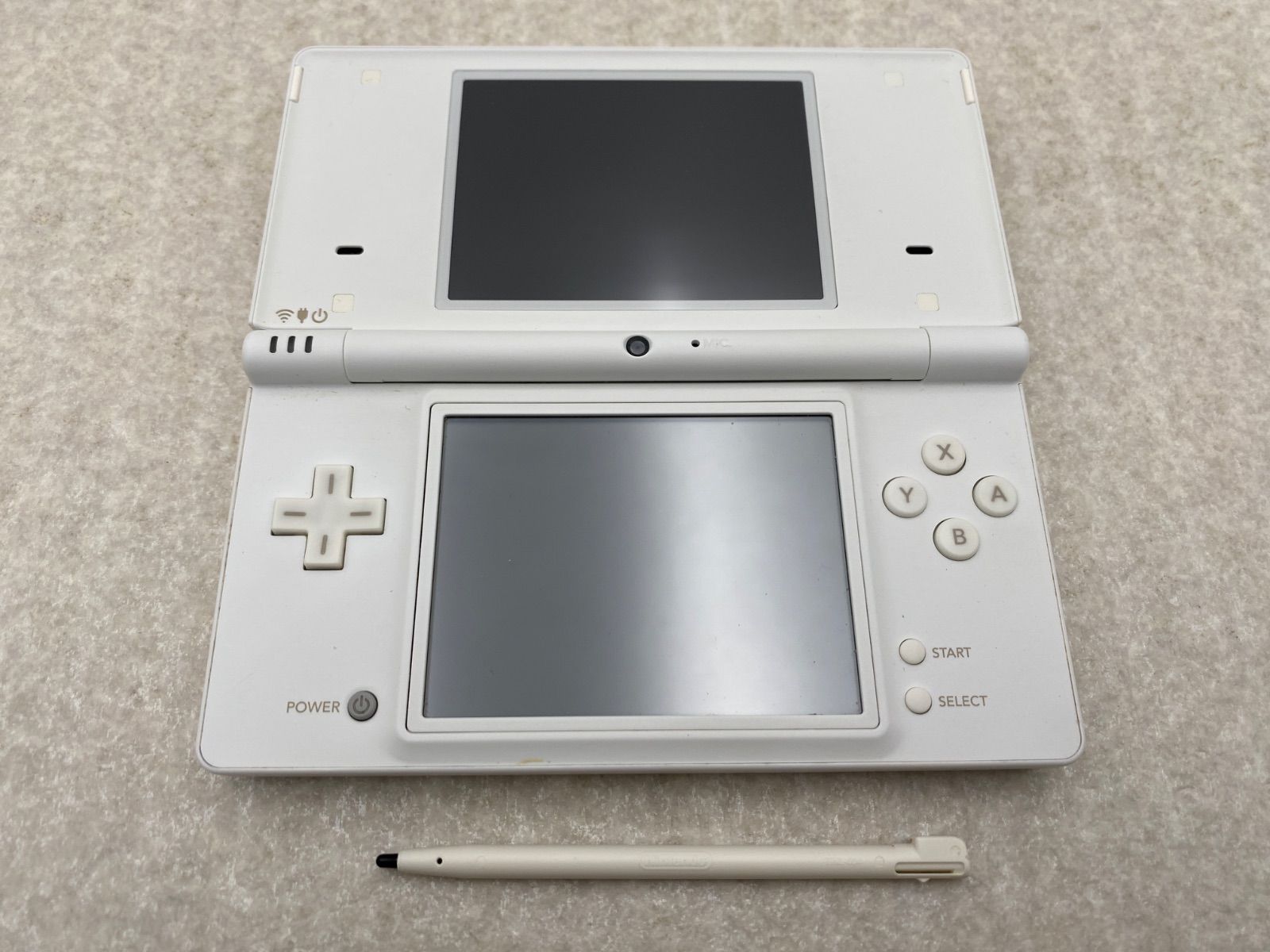 ニンテンドーDSi 本体 ホワイト - メルカリ