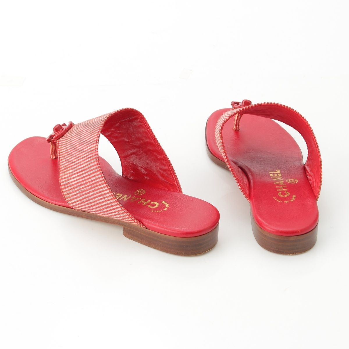 シャネル ターンロック トグル ココマーク ストライプ サンダル レッド