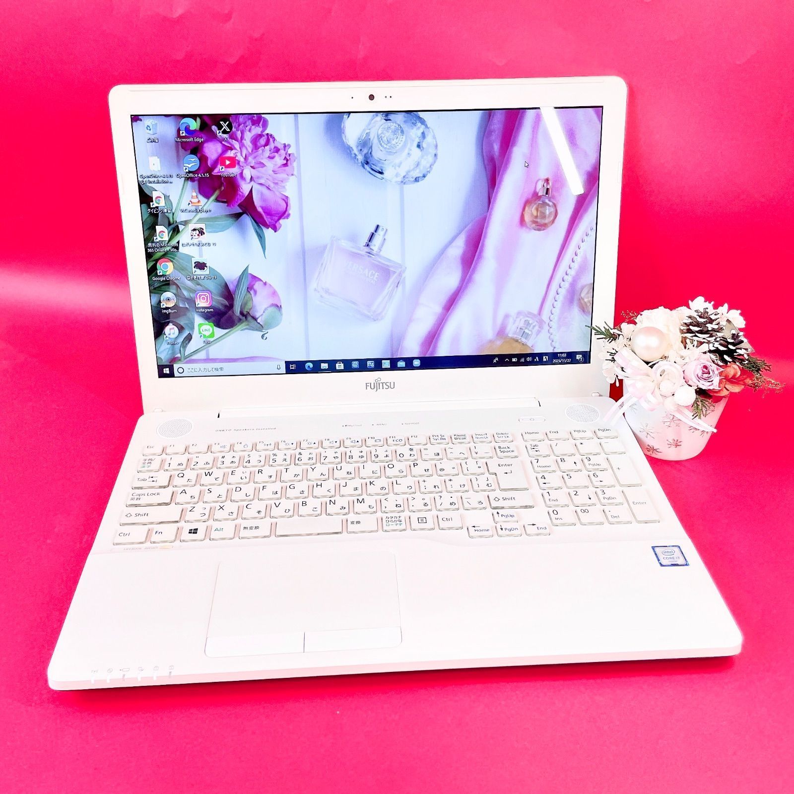 たっぷり大容量1TB‼️Corei7搭載✨️薄型ノートパソコン！可愛い