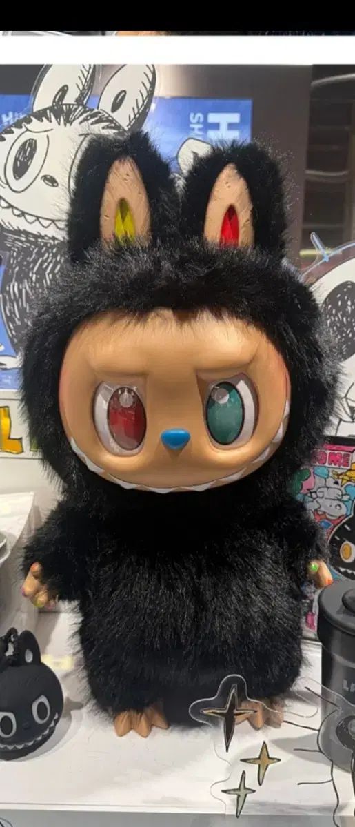 ポップマート ザ・モンスターズ 10周年シリーズ ジモモ ぬいぐるみ