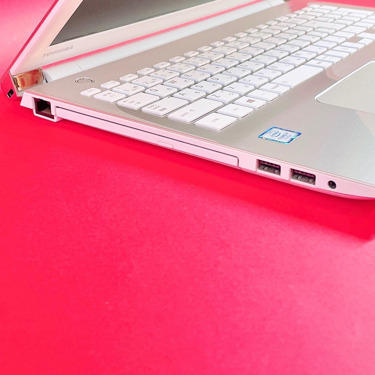 たっぷり大容量1TB‼️ Corei7✨️薄型ノートパソコン 人気No.1