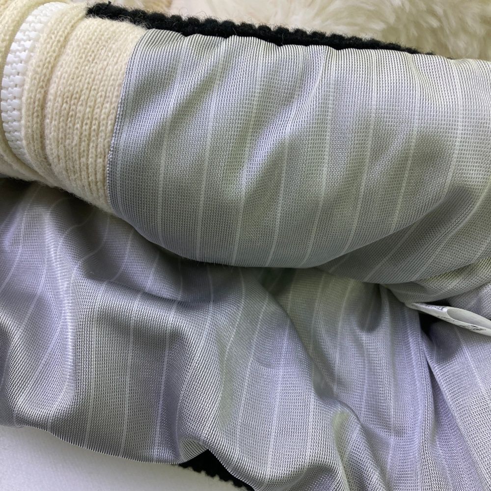 サイズ：38 ARCHIVIO アルチビオ 蓄熱裏地付き ボアニットベスト