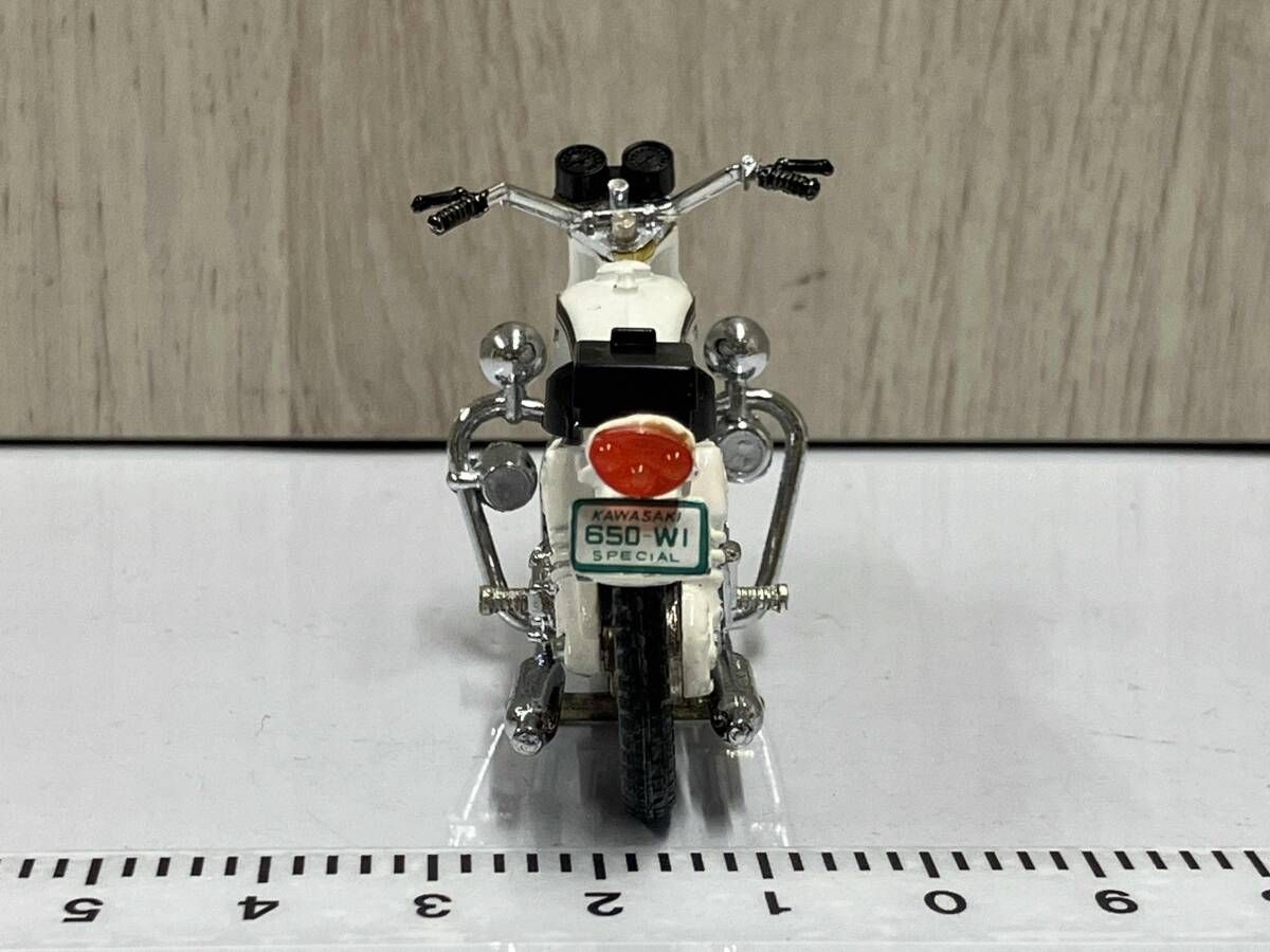 ダイヤペット カワサキ650 W1スペシャル 警視庁白バイ 1/30scale
