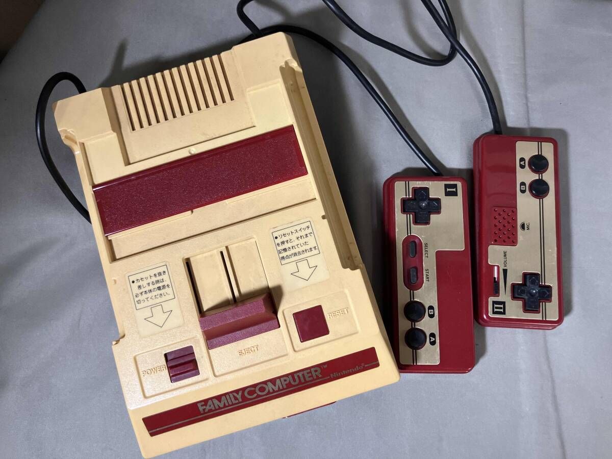 ジャンク Nintendoファミリーコンピュータ - メルカリ
