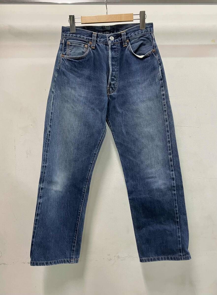 LEVI'Sリーバイス米国製501XX W29 L36裏ボタン555赤耳 LEVI'S リーバイス ジーンズ 501XX ボタンフライ ボタン裏555 00s BIGE